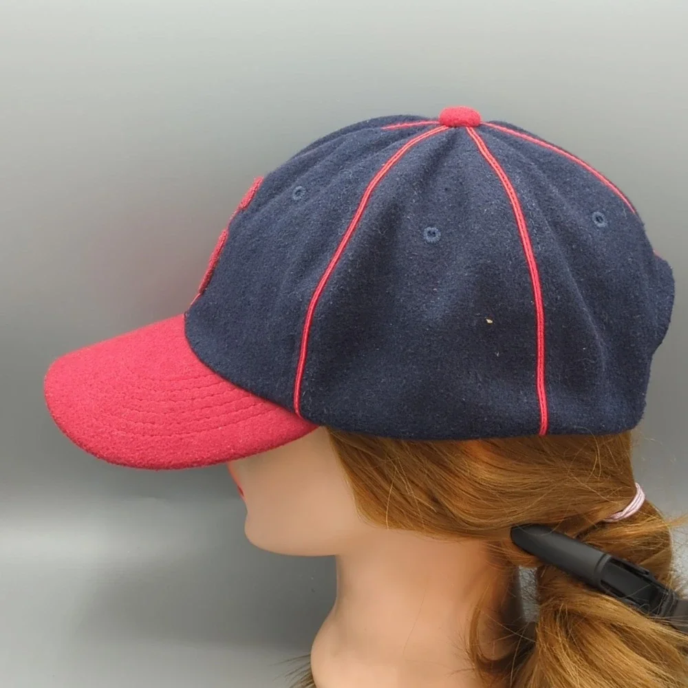 The Ville St Paul Saints Baseball Snapback 100% Wool Hat Cap Navy Blue/Red